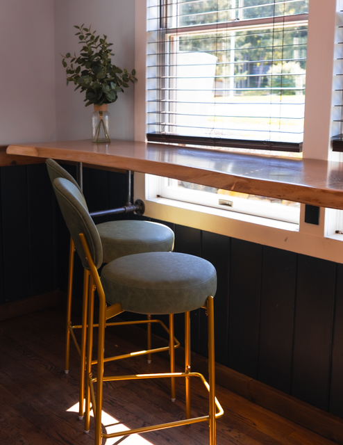 Counter Seating at Brew Cafe and Bistro